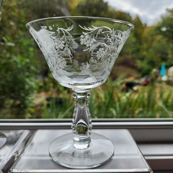 Heather Etch Glasses Set of 2 Champagne Coupe Footed by Fostoria Glass 1950s VTG - Picture 3 of 8